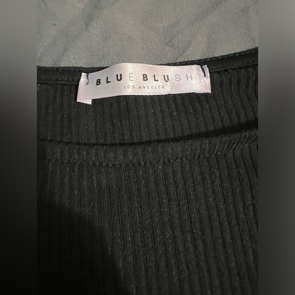 #311 black long sleeve - Picture 4 of 6